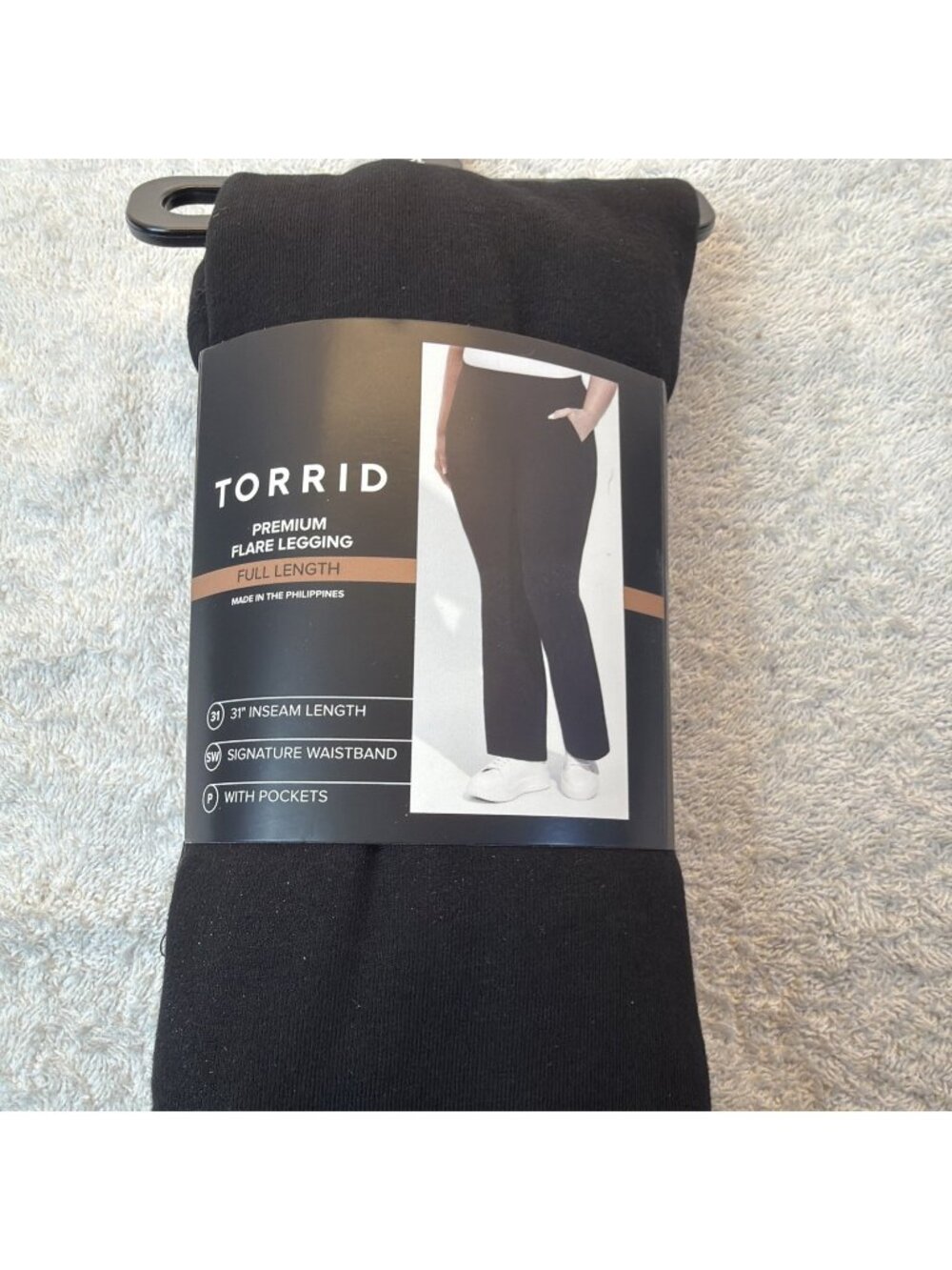 Torrid Women’s Plus Size 4 Deep Black Premium Flare Leggings High Rise Pockets